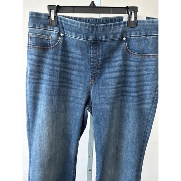 NWT Chico’s Jeans 16R Fits 12–14 Pull-On Slim Bootcut Preppy Classic Americana - Picture 11 of 12